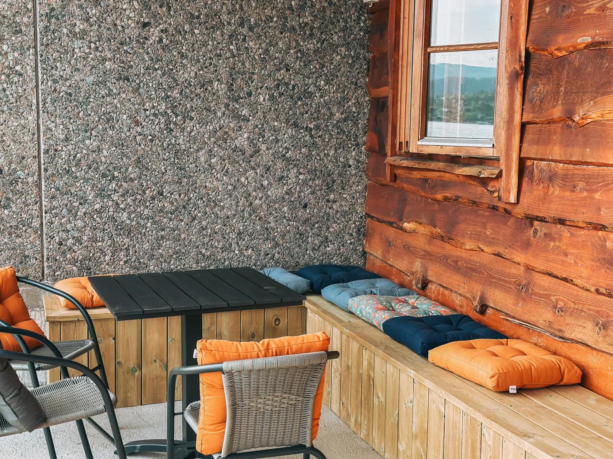 Preikestolen Panorama - Seaside Apartment