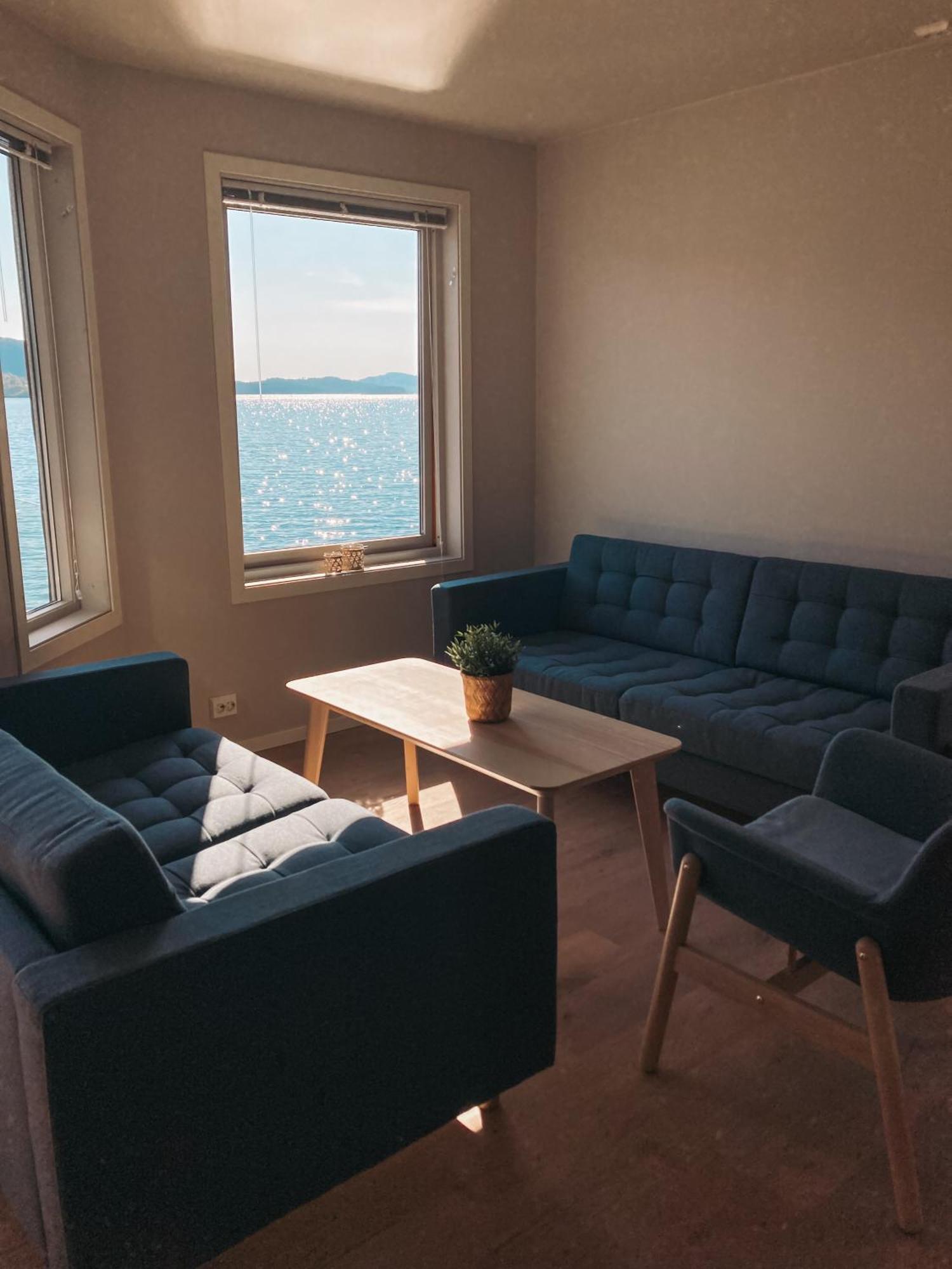 Preikestolen Panorama - Seaside Apartment *